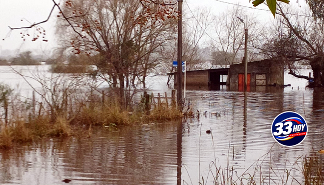 Alerta en Treinta y Tres: el río Olimar sigue creciendo, hay evacuados y numerosos caminos cortados