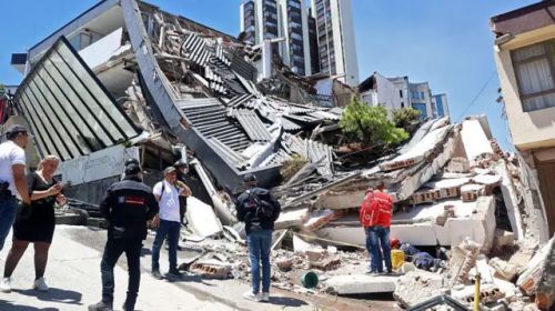 TERREMOTO DE MAGNITUD 7,4 SACUDIÓ COLOMBIA: HAY AL MENOS 111 MUERTOS Y 87 HERIDOS